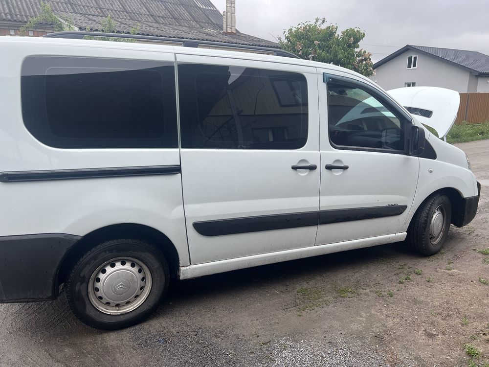 Продам машину citroen Jumpy