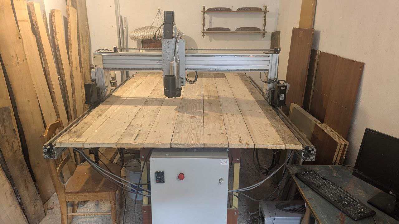 Frezarka Ploter CNC 2300x1300