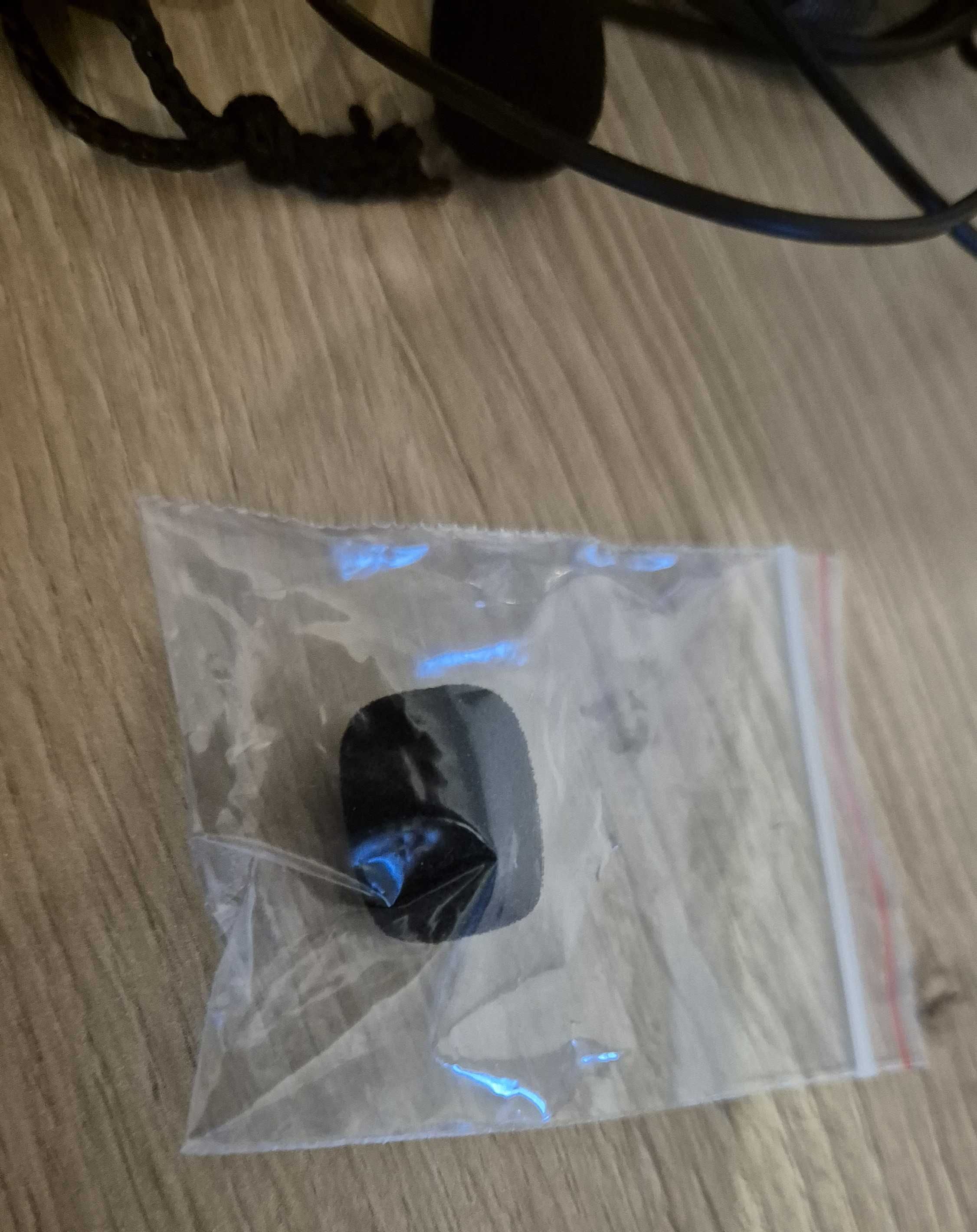 Mozos mikrofon do komputera lub laptopa krawatowy mały 4-pin z rzepem