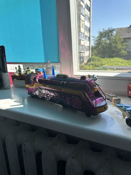 modern toys red moutand 3963