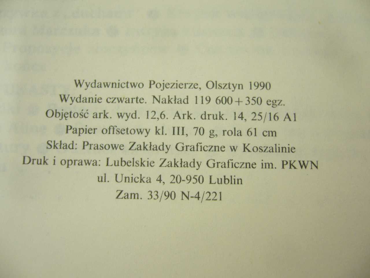 Niesamowity dwór - Zbigniew Nienacki