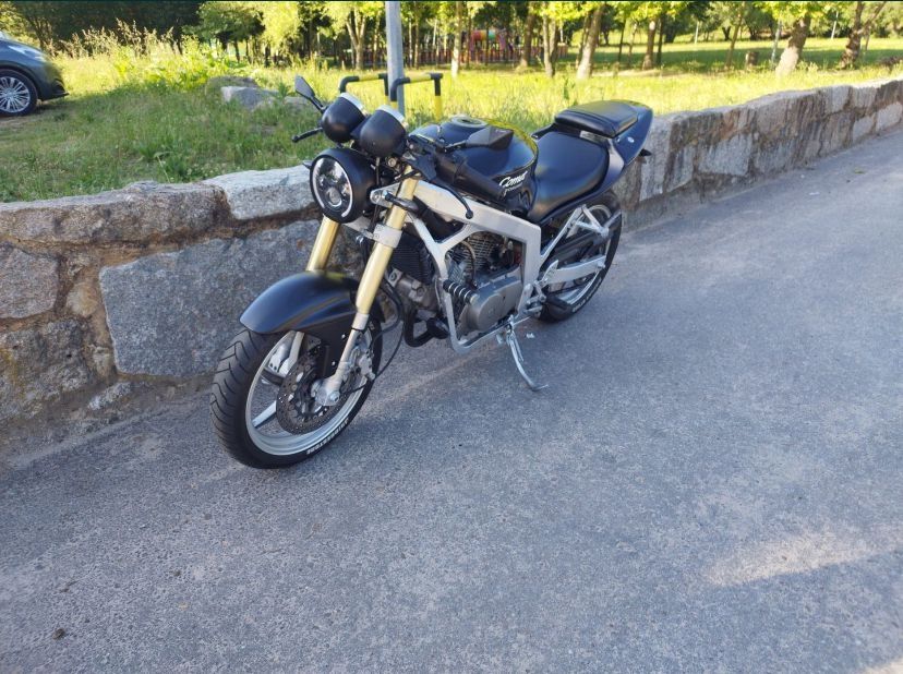 Hyosung GT250 ano 2005 carta A2