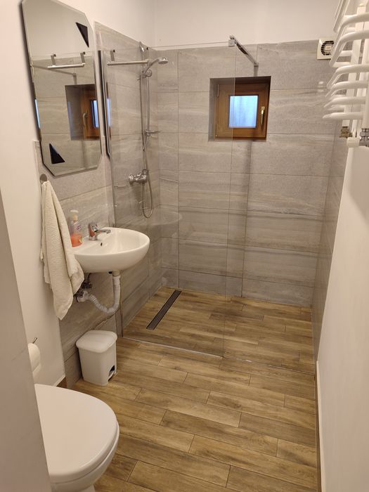 Noclegi/ Pokoje /agroturystyka nad zalewem /w Dolinie Baryczy