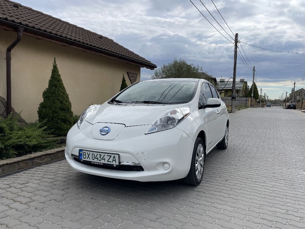 Nissan leaf 2015