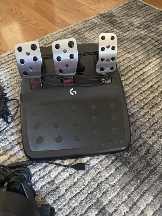 Logitech G923 + skrzynia biegów - Xbox/PC