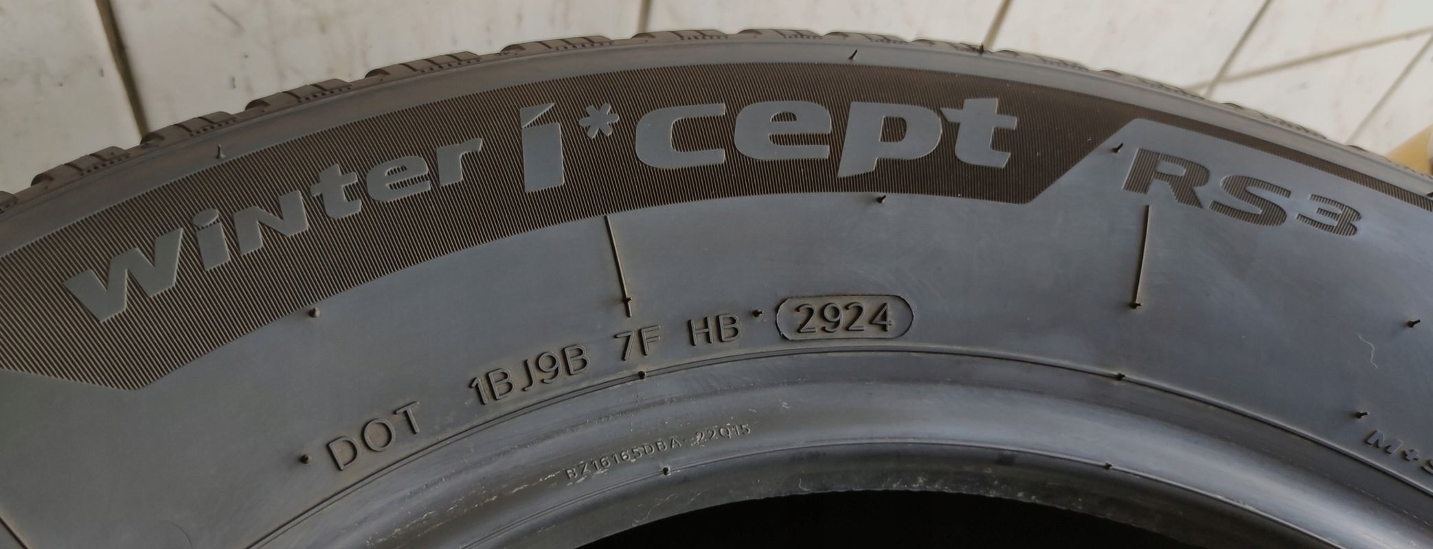 2x 215/65r16 Hankook Winter I'Cept Rs3 W462/7,27mm 2024r C/B/72dB Jak