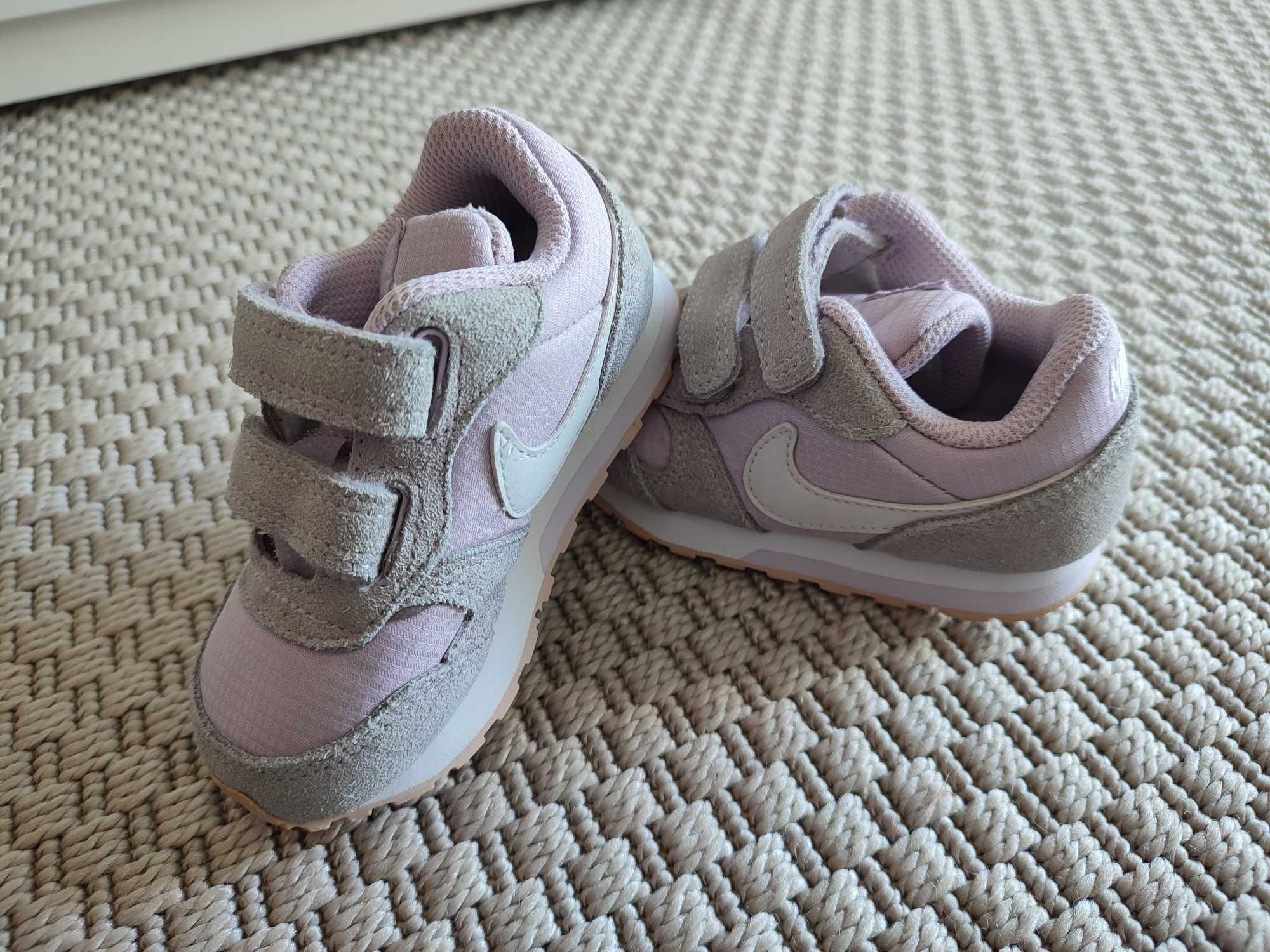 Sapatilhas bebé/criança menina Nike/Adidas