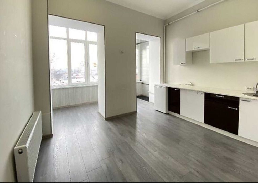 Оренда офісного приміщення в Центрі