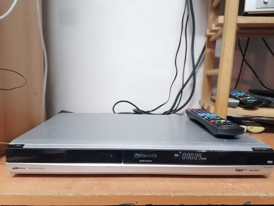 Nagrywarka Panasonic DMR-EH545 USB HDMI kopiarkaDVD-RW/HDD 250GB PILOT