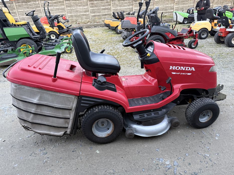 Traktorek kosiarka Honda HF2417 z zamiatarką