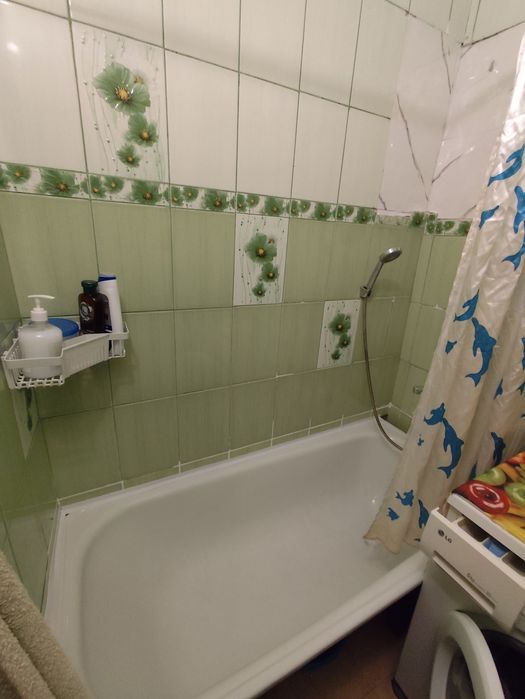 Квартира подобово. Довгостроково не має!