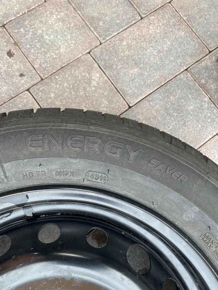 Michelin 205/70 r16