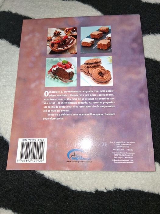 Livro NOVO Receitas com Chocolate