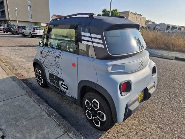 Citroen AMI elétrico de 11-2021 com 19000km