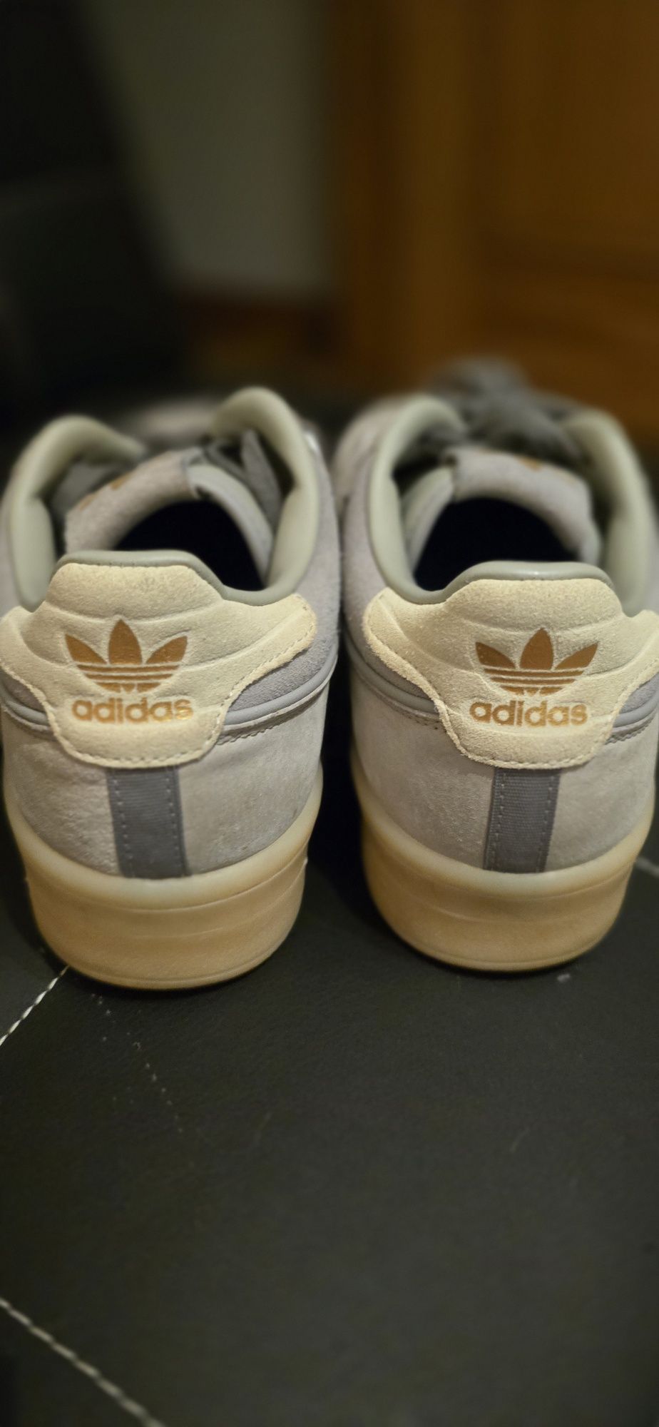 Ténis Adidas Rivalry Low