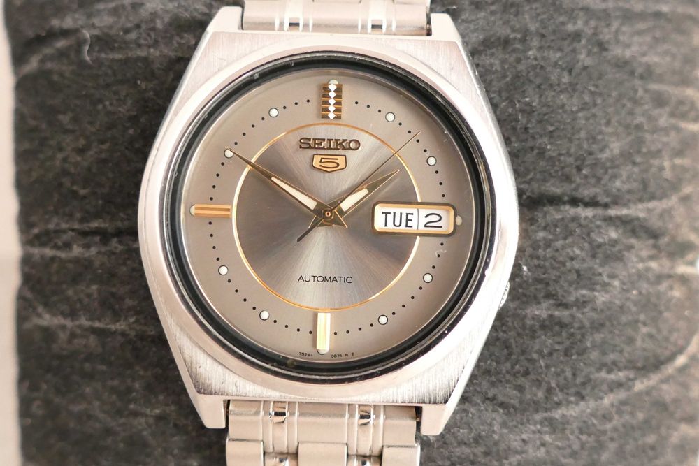 Piękny Seiko 5 z Pażdziernika 1996 roku -sprawny