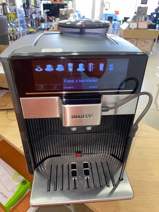 Кофемашина Siemens EQ.6 plus s500--гарантия 3 месяца--