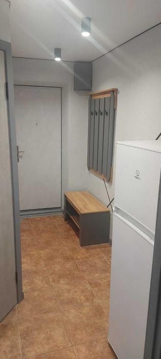 Сдам квартиру посуточно, на Космосе.. Рядом Варус и Обл.больница