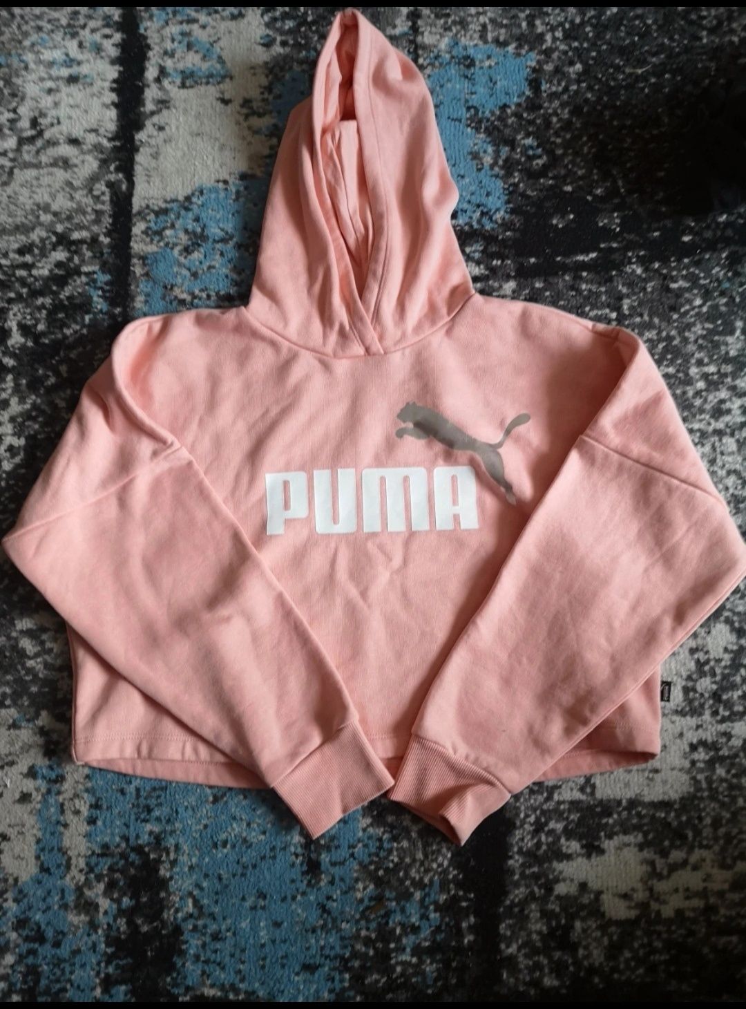 Różowa bluza puma