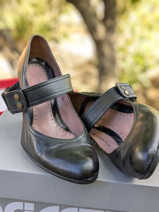 Шкіряні туфлі tj collection(Іспанія). Оригінал. Розмір 37-37.5.