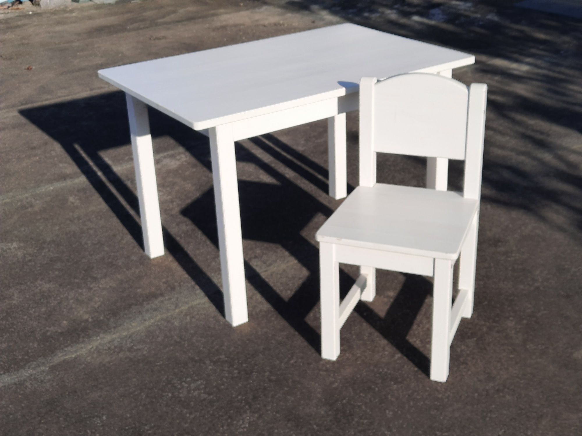 Mesa e cadeira Sundvik Ikea
