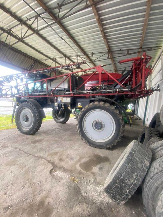 Обприскувач самохідний CASE Patriot 3330