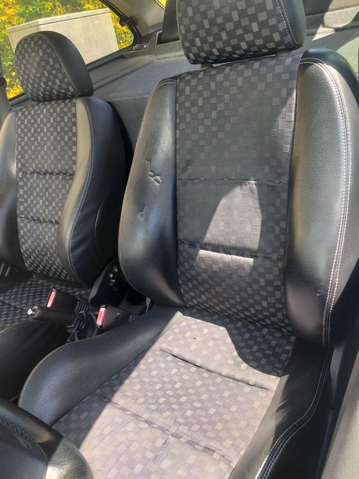 Para venda ou troca por carro familiar