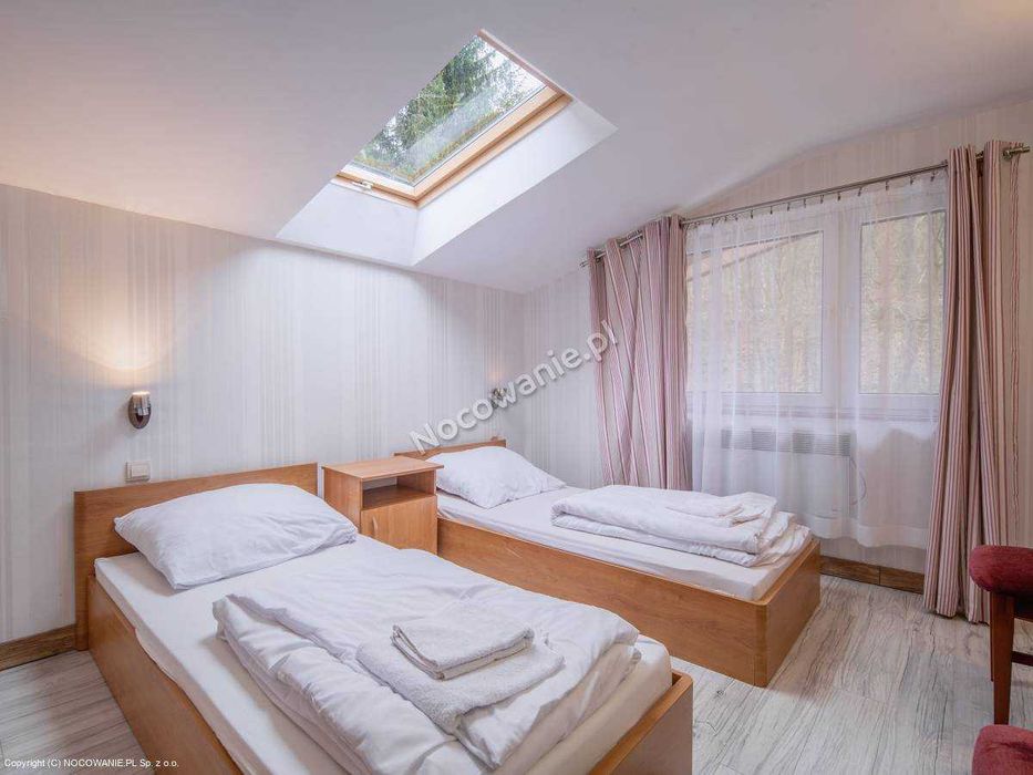 INTEGRACJA w GÓRACH Stołowych dla 28 -32 osób, sauna, ping-pong, WiFi.