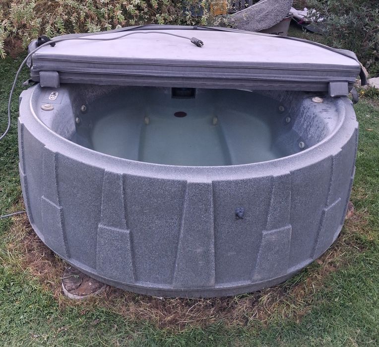 Jacuzzi ogrodowe, dżakuzzi, balia, basen