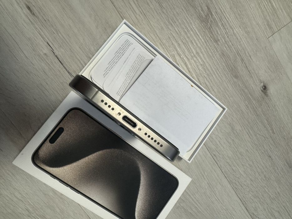 Iphone 15 pro max 250 10/10 фіз. Сім 90%