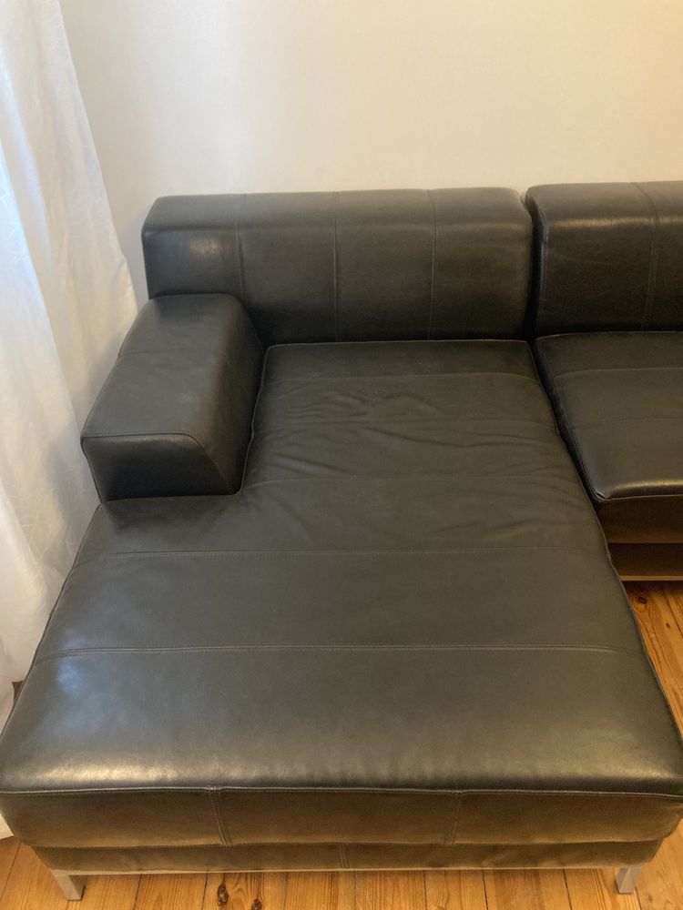 Piękna skórzana sofa z szezlongiem