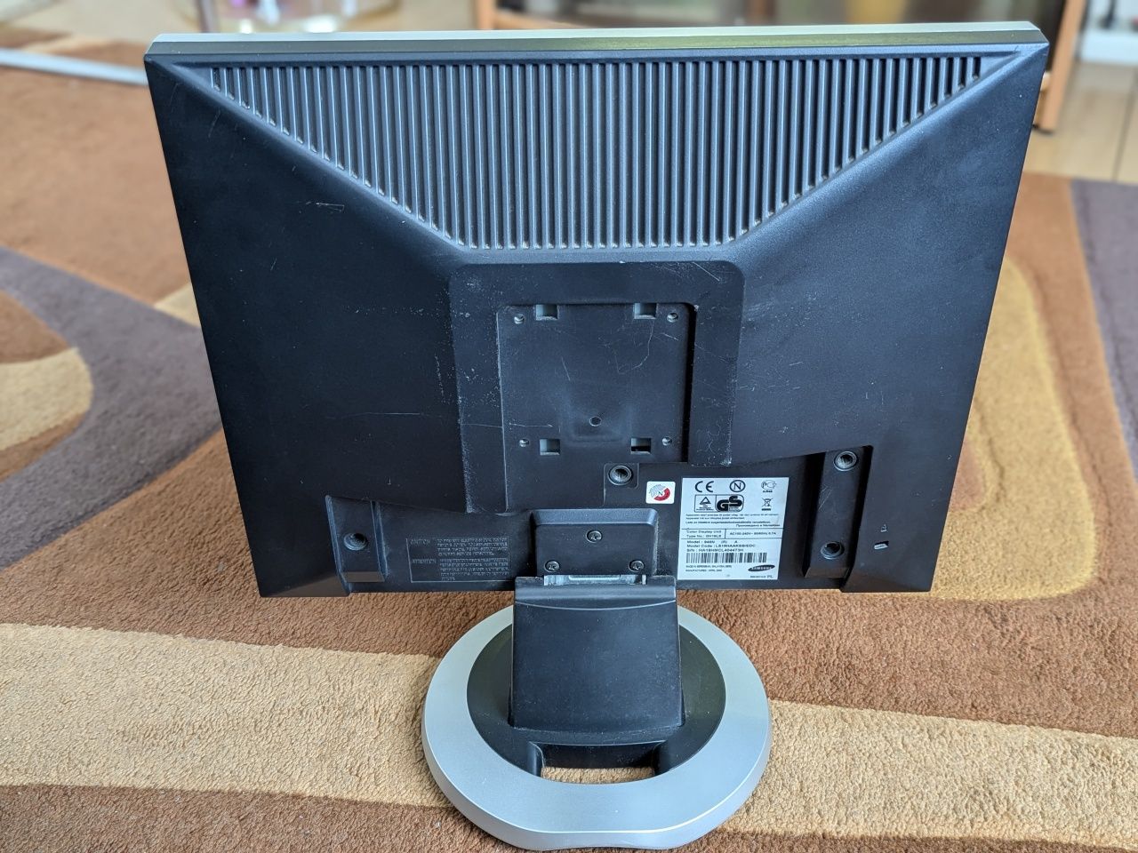 Монітор Samsung SyncMaster 940N - 19 дюймів, TFT TN