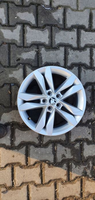 SKODA FABIA IV FELGA ALUMINIOWA 16 6VA601025