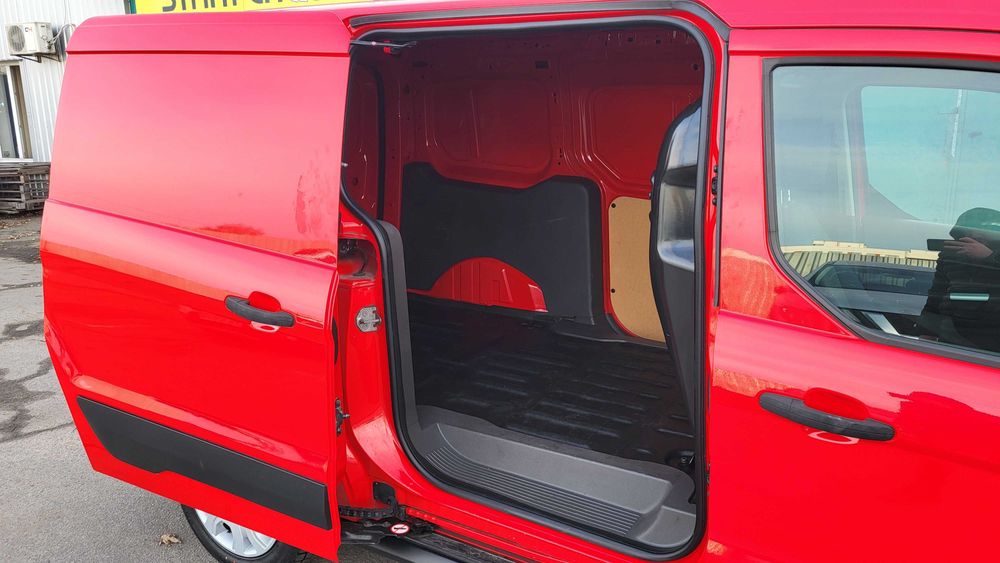 Авто Ford Transit Connect 2019 1.5d LWB