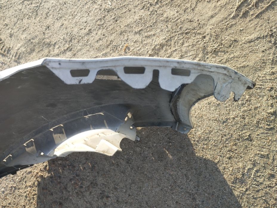 Передній бампер Форд Фокус 3 рестайл