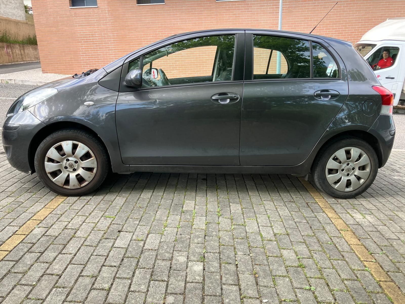 Toyota Yaris (2009)