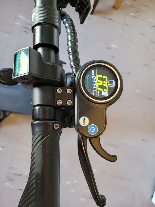 Hulajnoga elektryczna Joyor Y6S uszkodzona