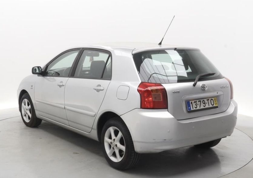 Toyota Corolla 1.4 VVTi Gasolina