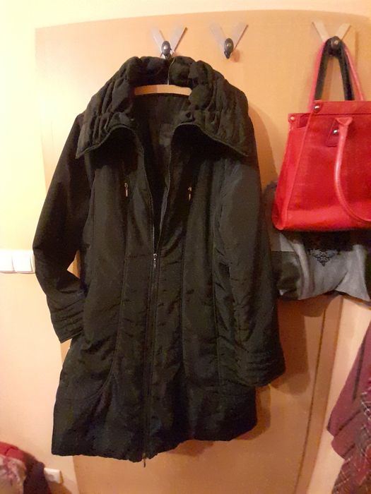 Płaszcz czarny zimowy 46