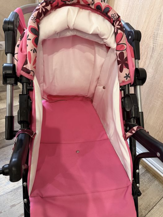 Дитяча коляска для ляльки