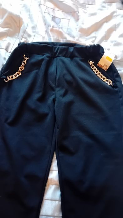 Spodnie włoskie nowe z metka
