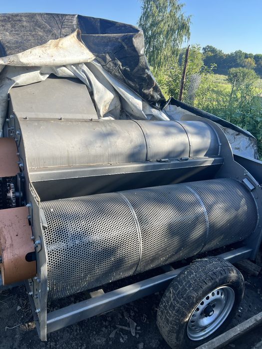 Оренда гарбузового комбайна