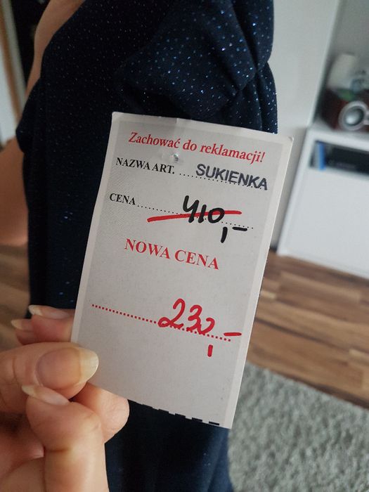Sukienka z gołymi plecami rozmiar S nowa, z metką