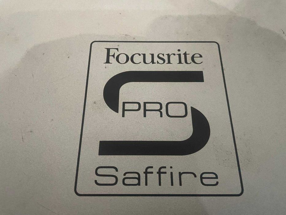 Placa de som Focusrite PRO Saffire como nova, pouco uso.