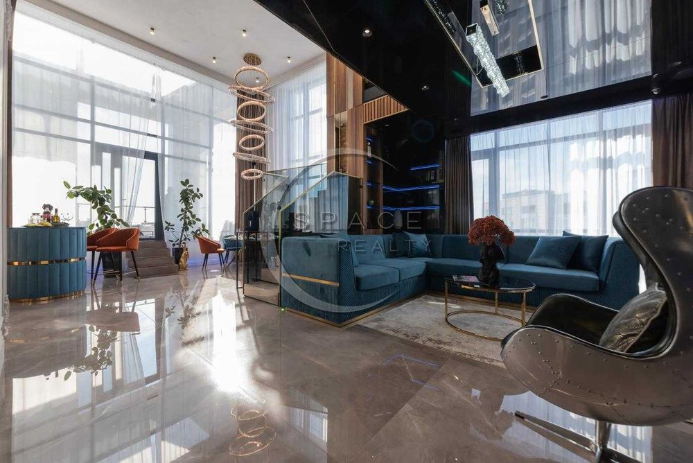 Продаж ексклюзивного дизайнерського пентхаусу в ЖК Park Avenue VIP.