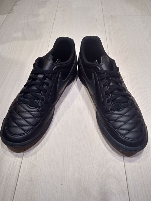 Футзалки, бампы Nike Majestry IC размер 42,5