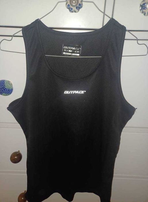 T-shirt de desporto Outpace