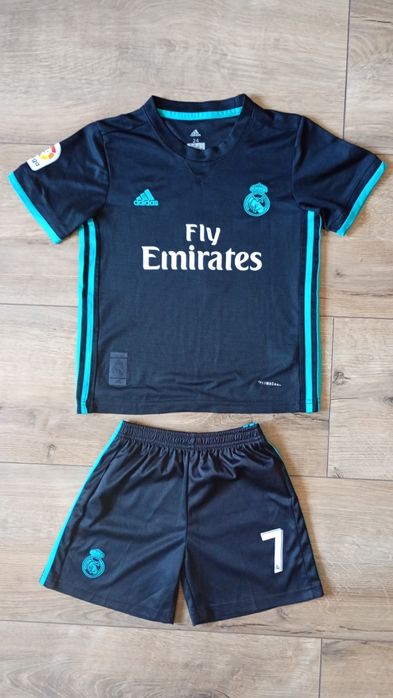 Komplet piłkarski Ronaldo roz 140-146