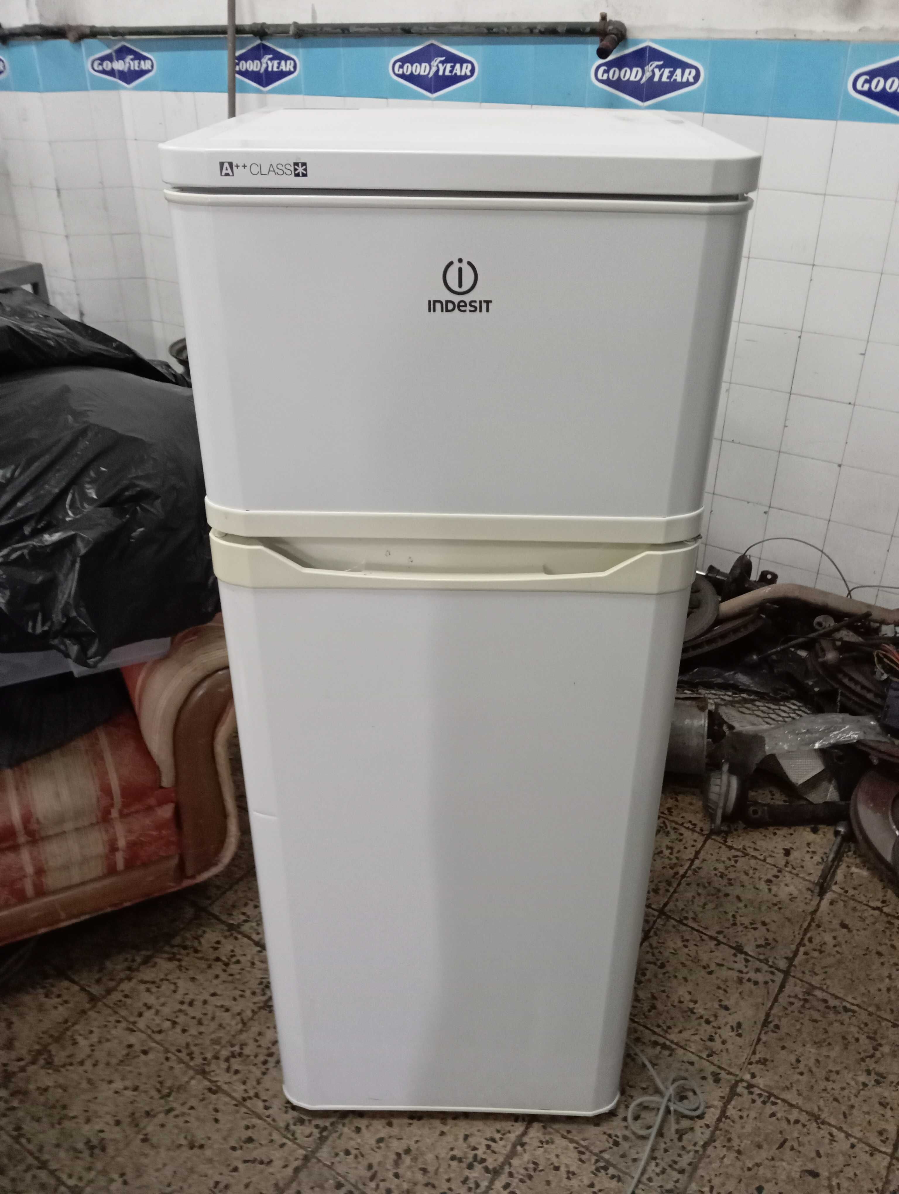 Frigorifico Indesit