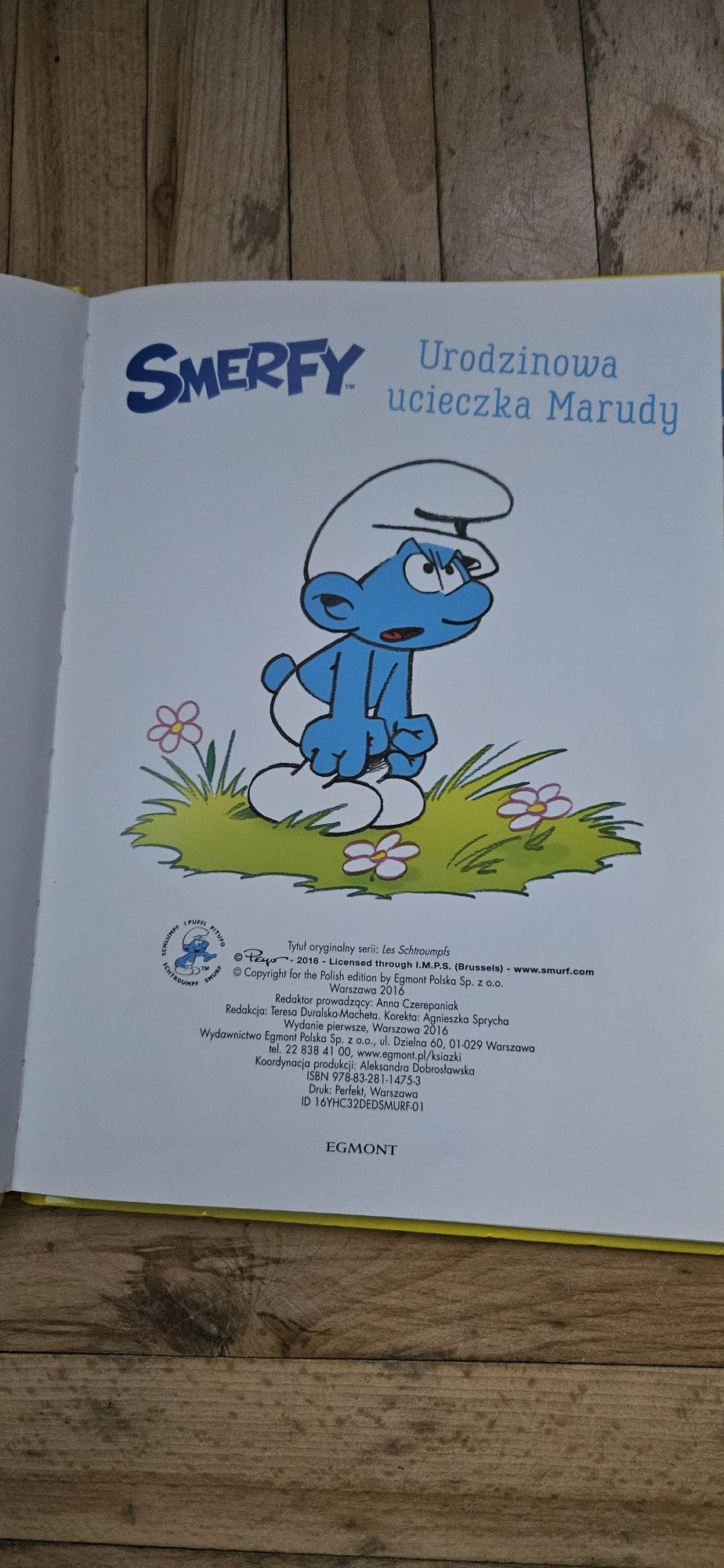 Książka z cyklu bajki na dobry dzień, Smerfy